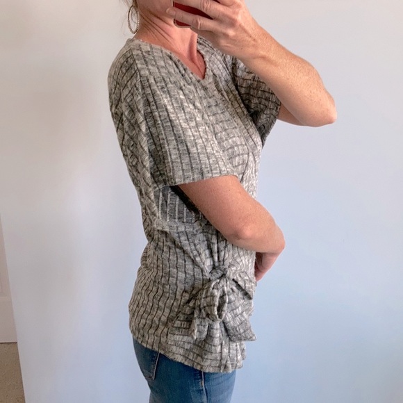 Marbled Grey Color Side Tie Top - Picture 5 of 7